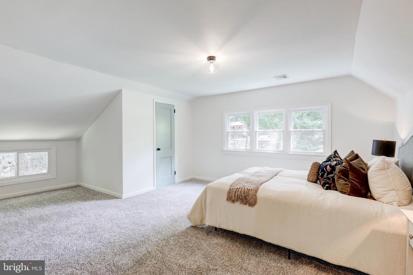 8407 Hull Drive photo 21