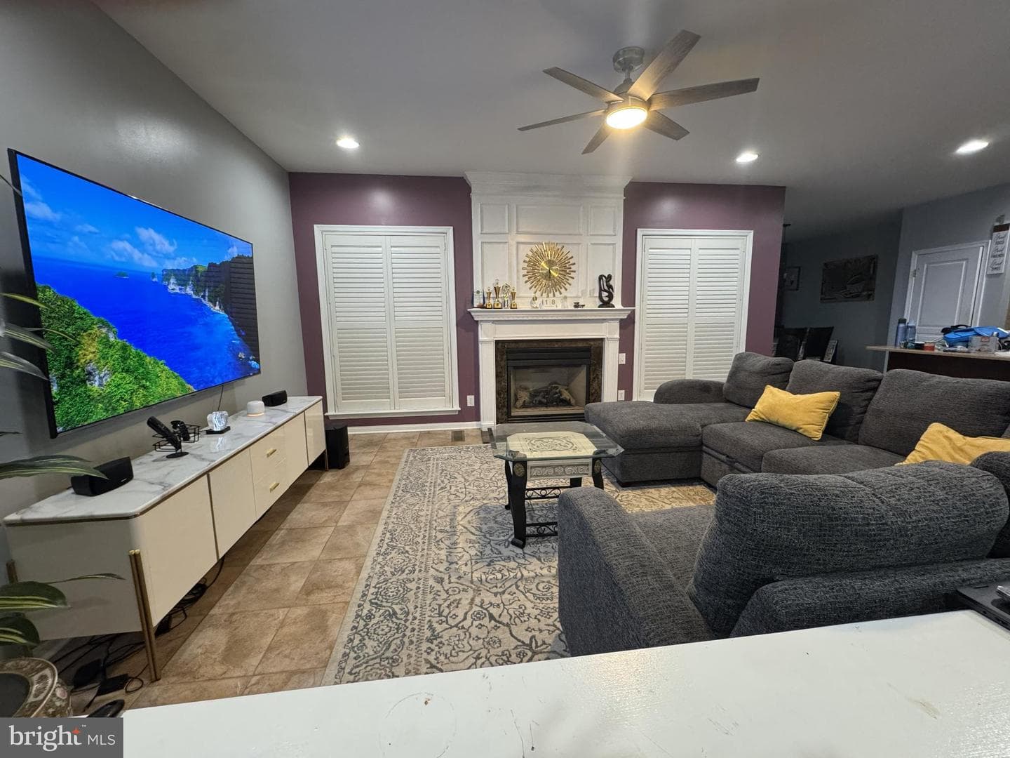 69 S Calder Way photo 22