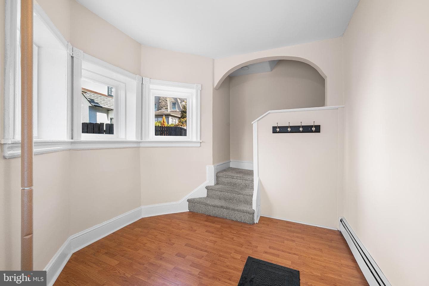 237 N Essex Avenue photo 13