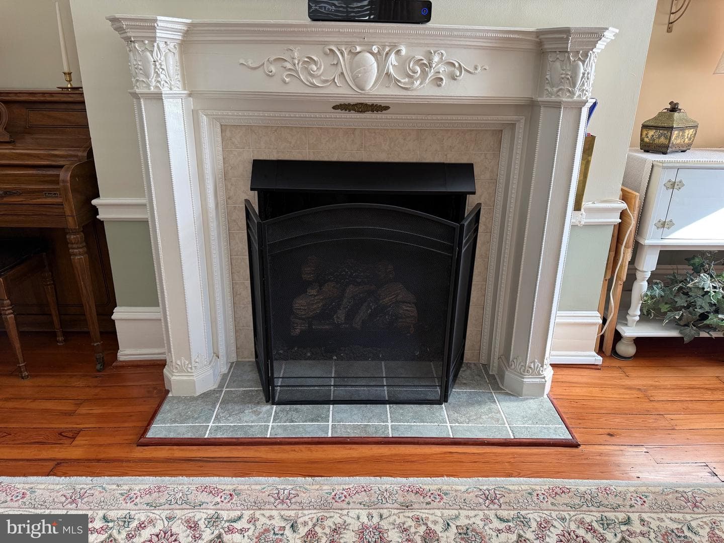 221 Summit Avenue photo 10