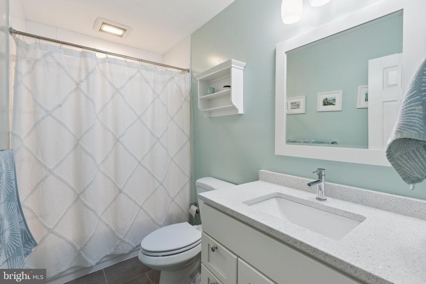 404 Enfield Road photo 19
