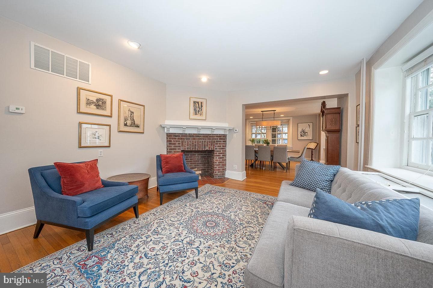 214 Kent Road photo 32