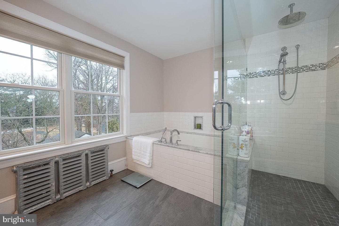 214 Kent Road photo 71