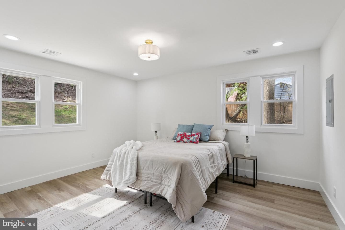 1306 Stotesbury Avenue photo 19