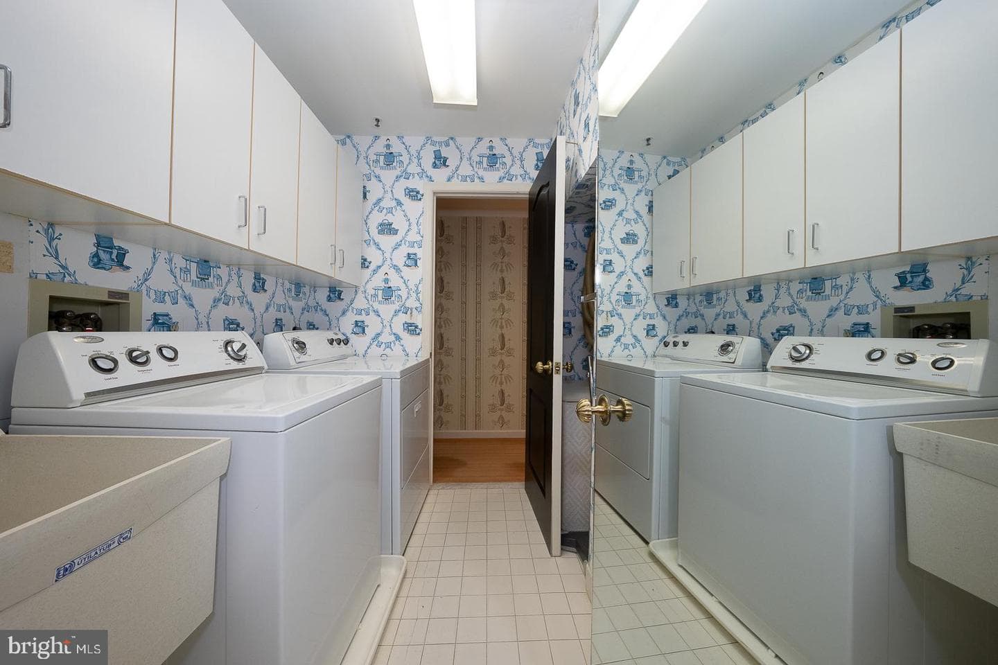 1044 Lindy Lane #10-44 photo 26