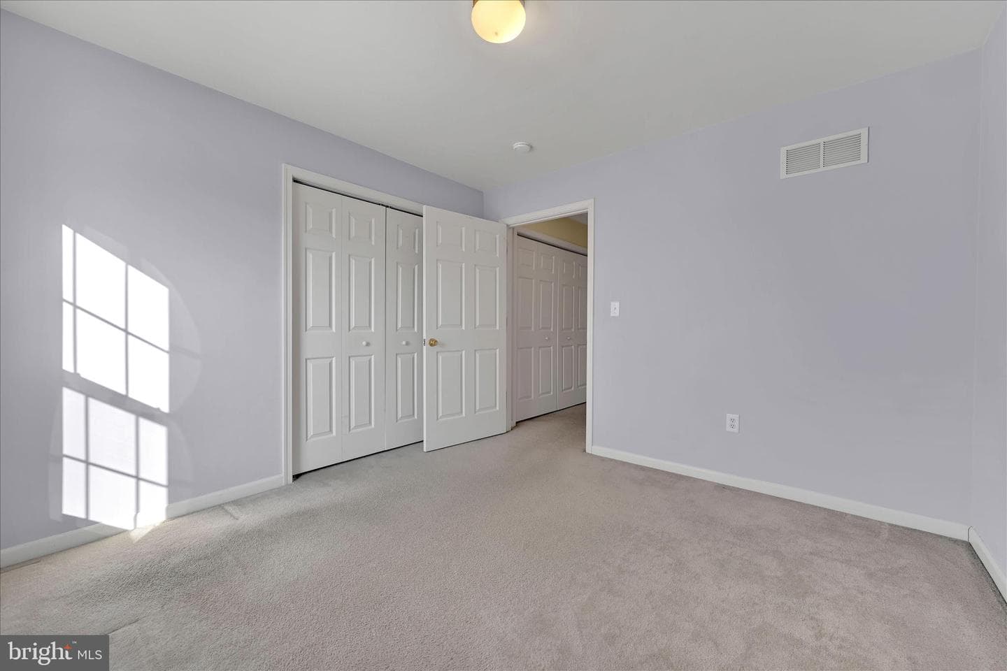 112 W Harmony Drive photo 25