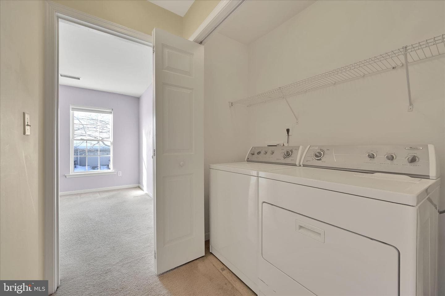 112 W Harmony Drive photo 27