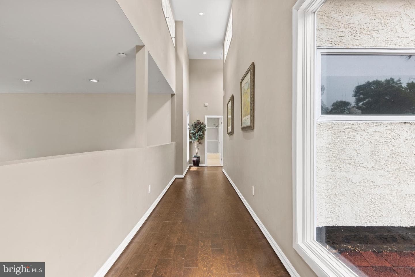 1351 Bobarn Drive photo 38