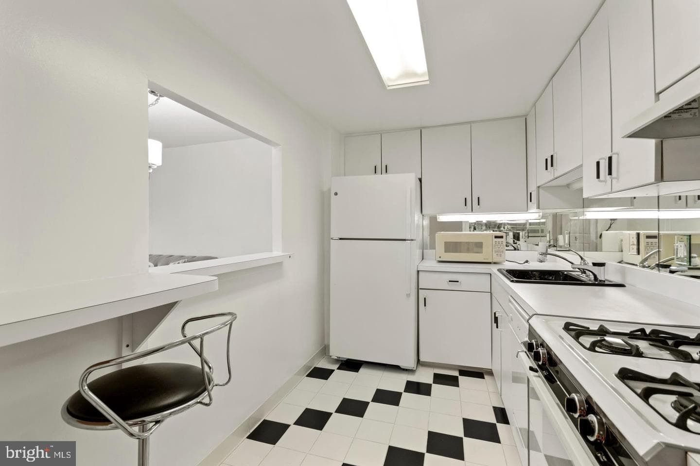 100 West Avenue #211-S photo 5