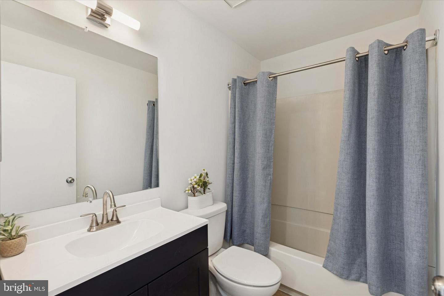 1036 Northridge #86-A photo 15