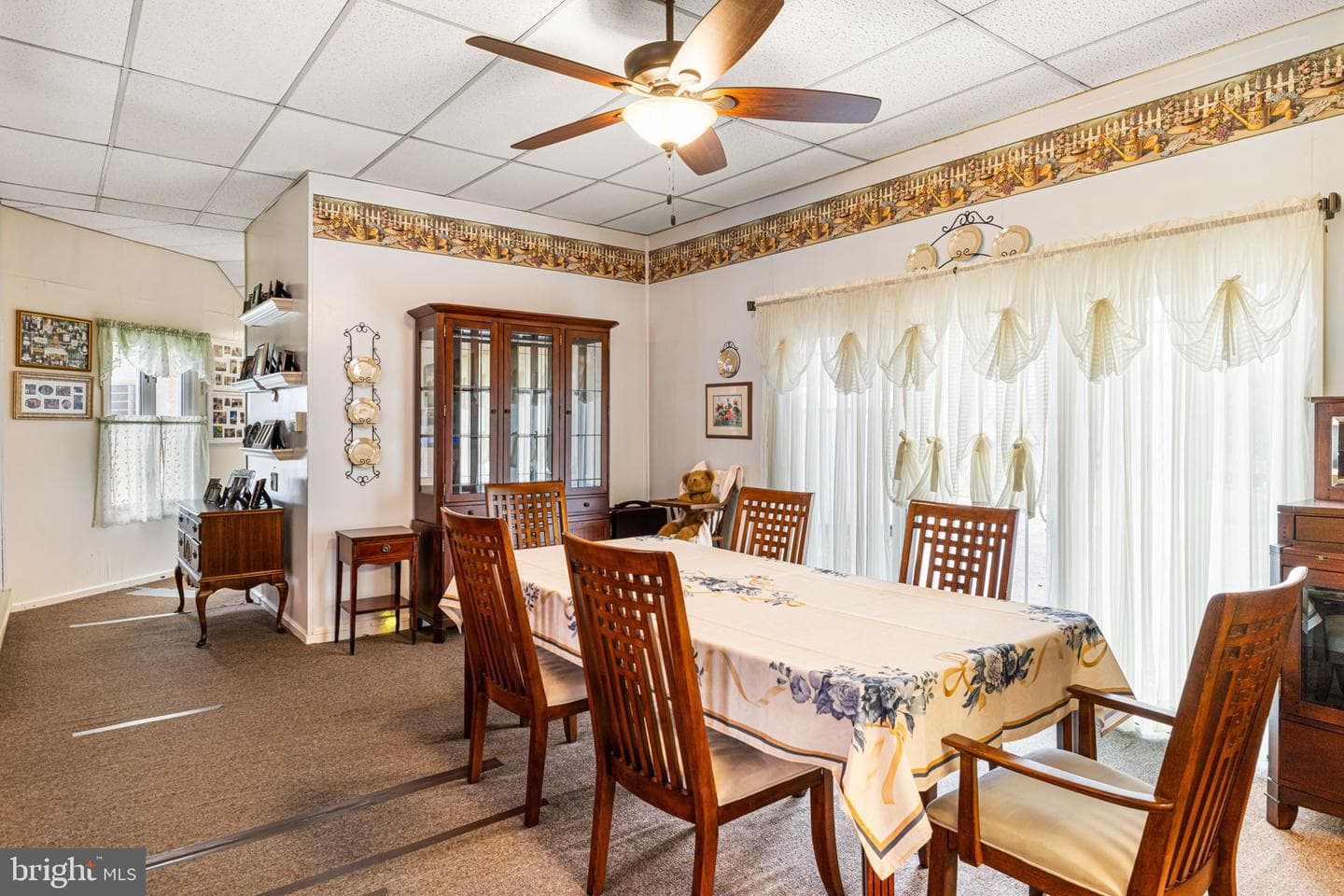 587 Moreland Road photo 11