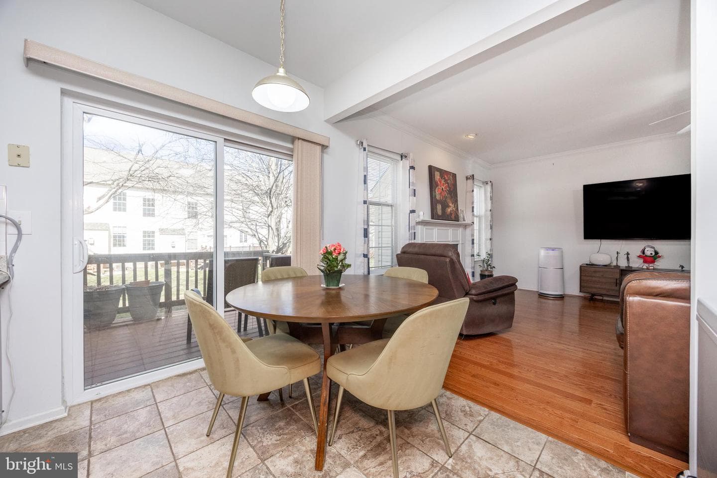 208 Castle Drive photo 14