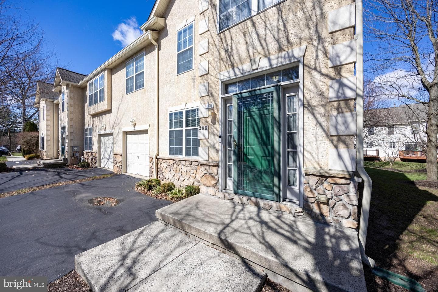 208 Castle Drive photo 35