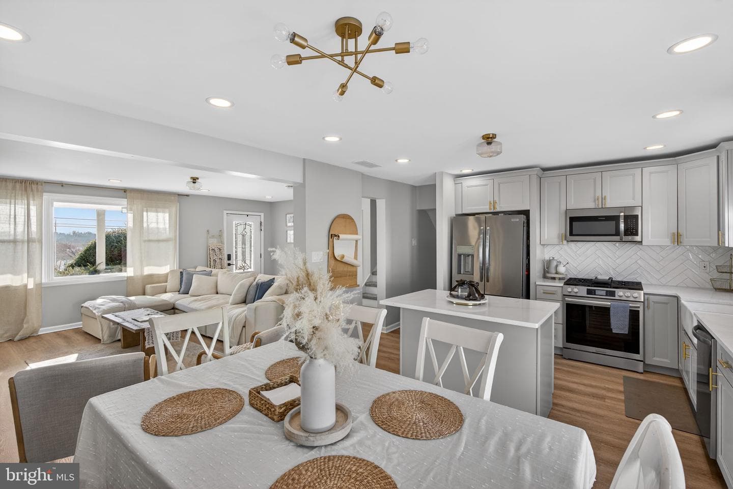 1701 Swede Road photo 18