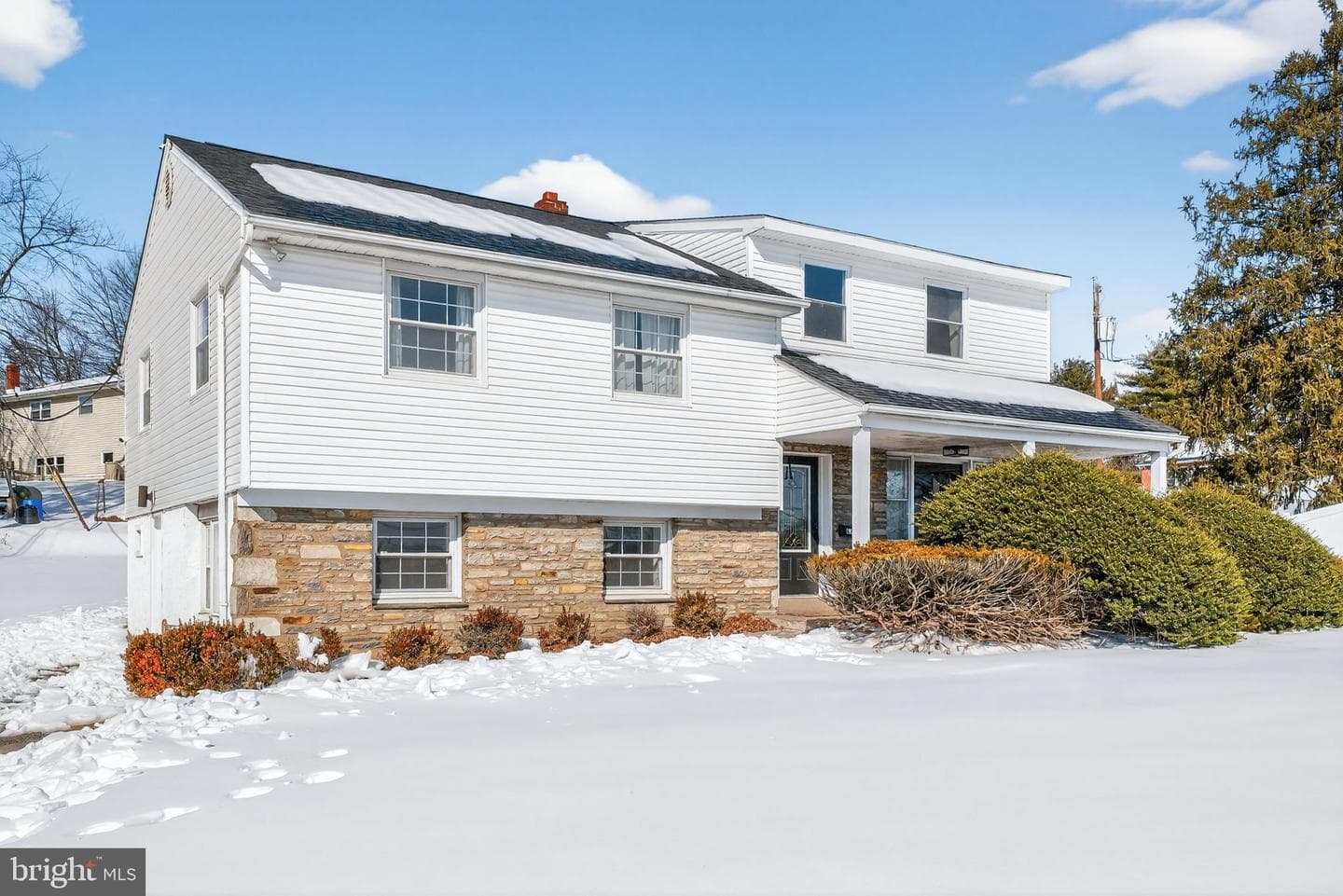 1701 Swede Road photo 2