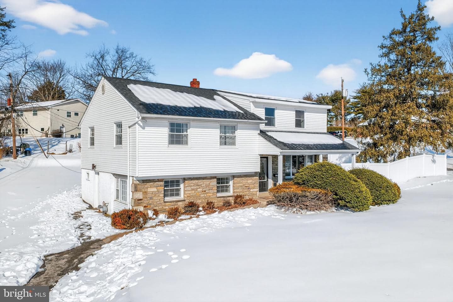 1701 Swede Road photo 4
