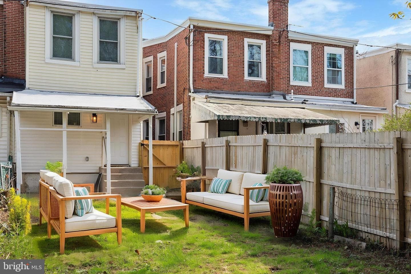 332 James Street photo 15