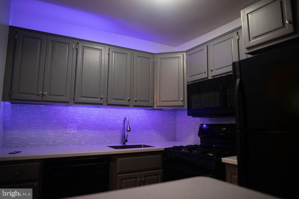 319 Meadowview Lane #319 photo 3