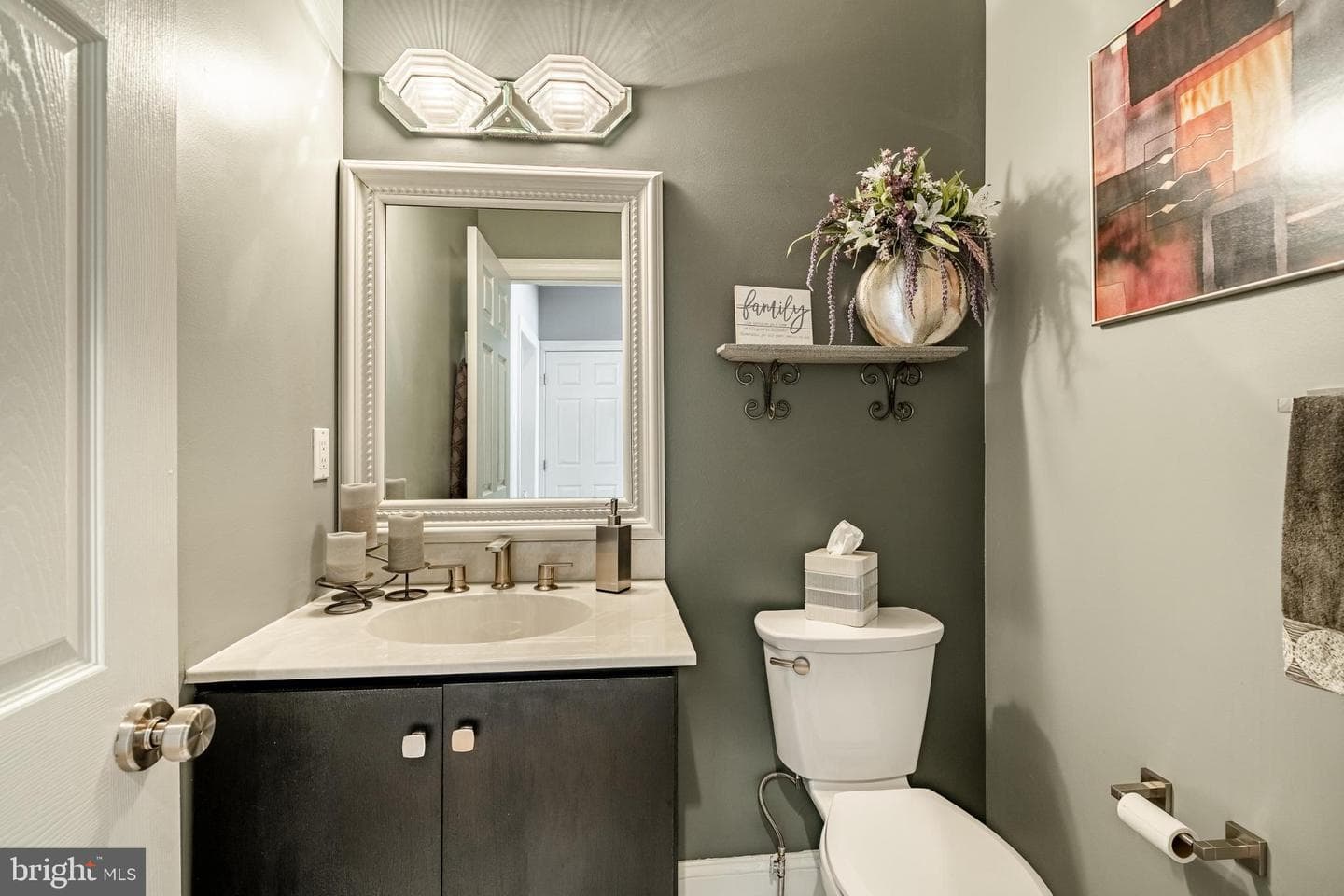 1716 Saint Georges Road photo 46