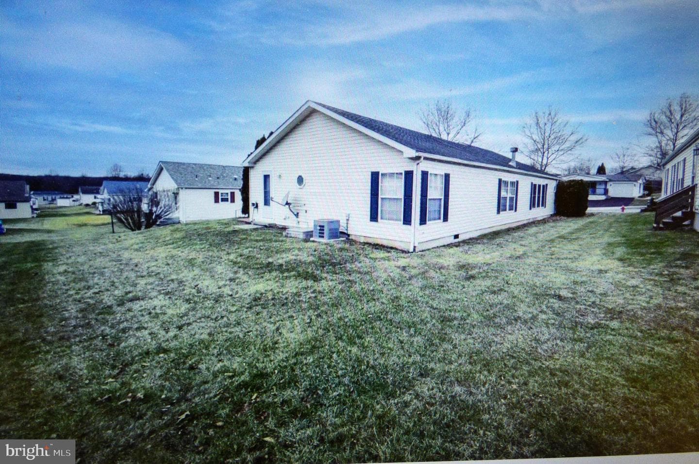 268 Williams Lane photo 4