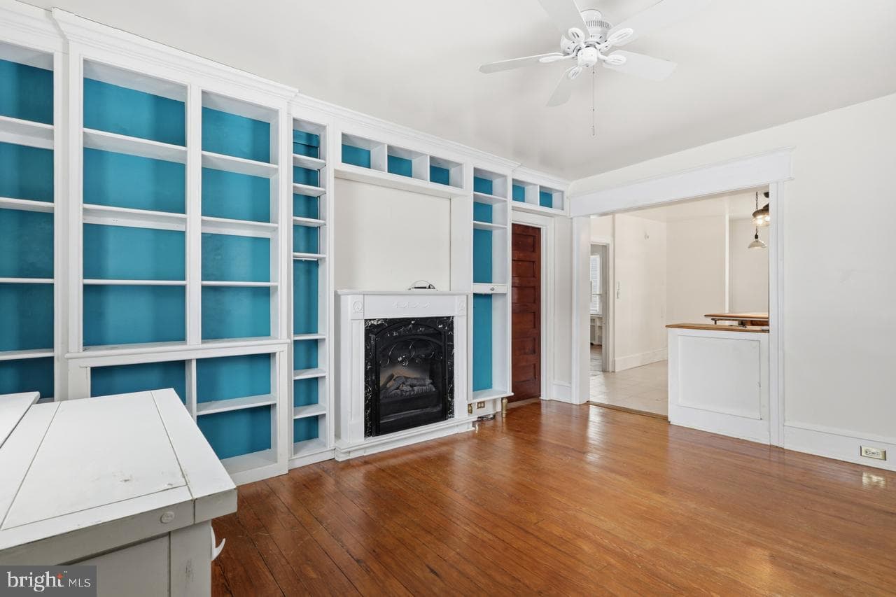 221 S Easton Road photo 13