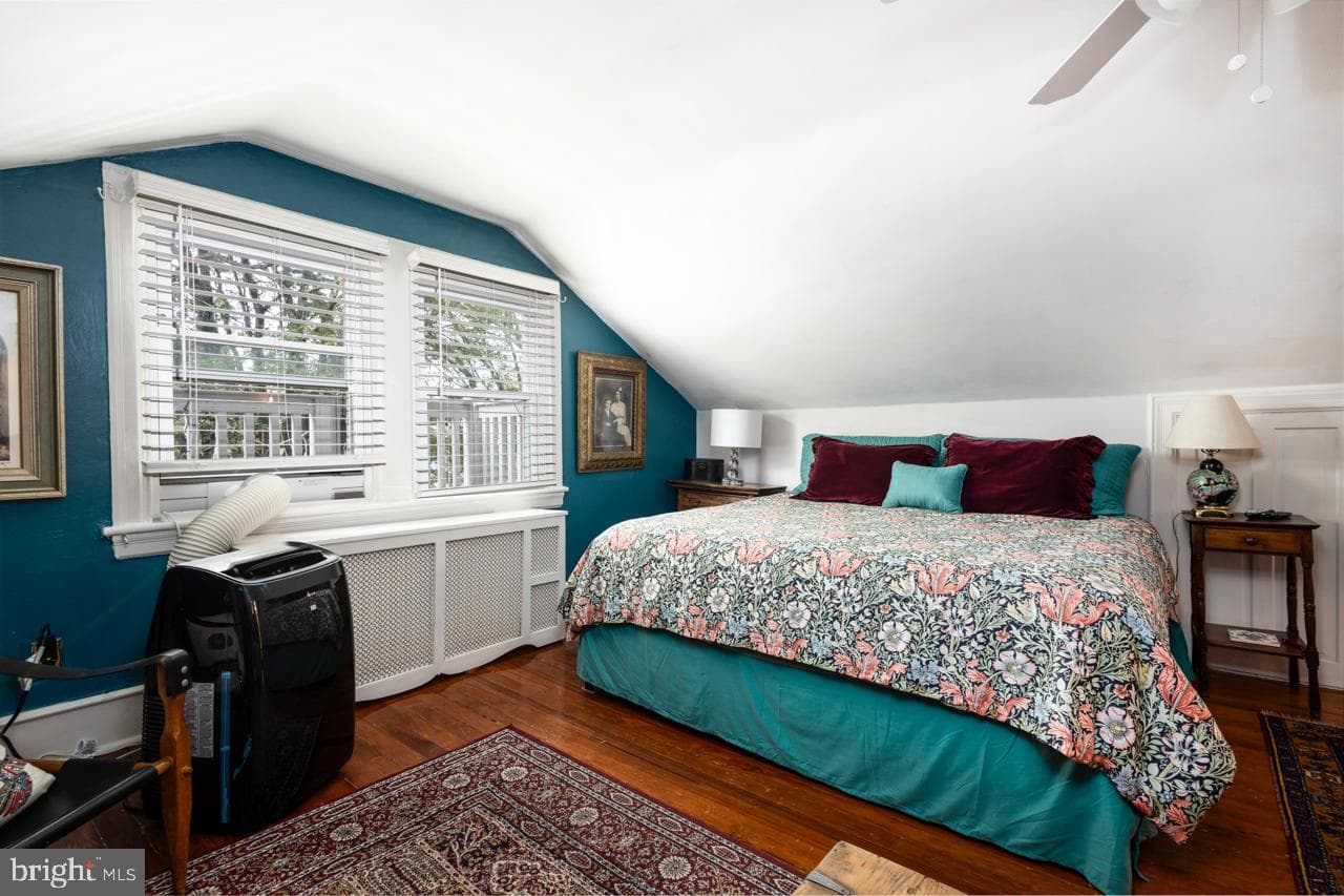 221 S Easton Road photo 34