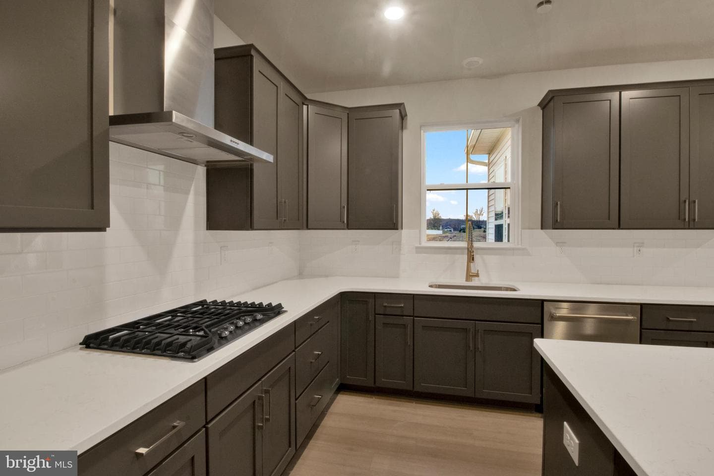 71 Steiner Way photo 10