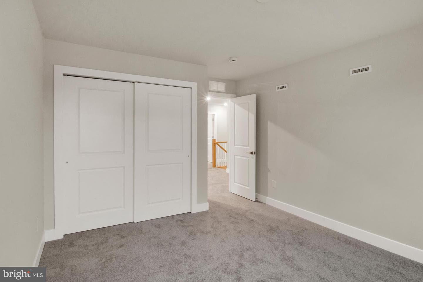 71 Steiner Way photo 15