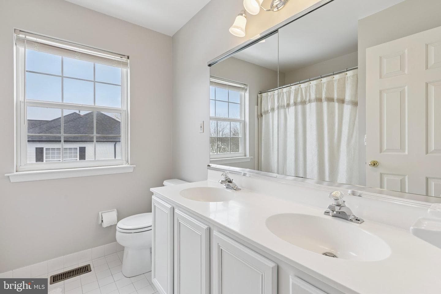 7014 Windswept Lane photo 39