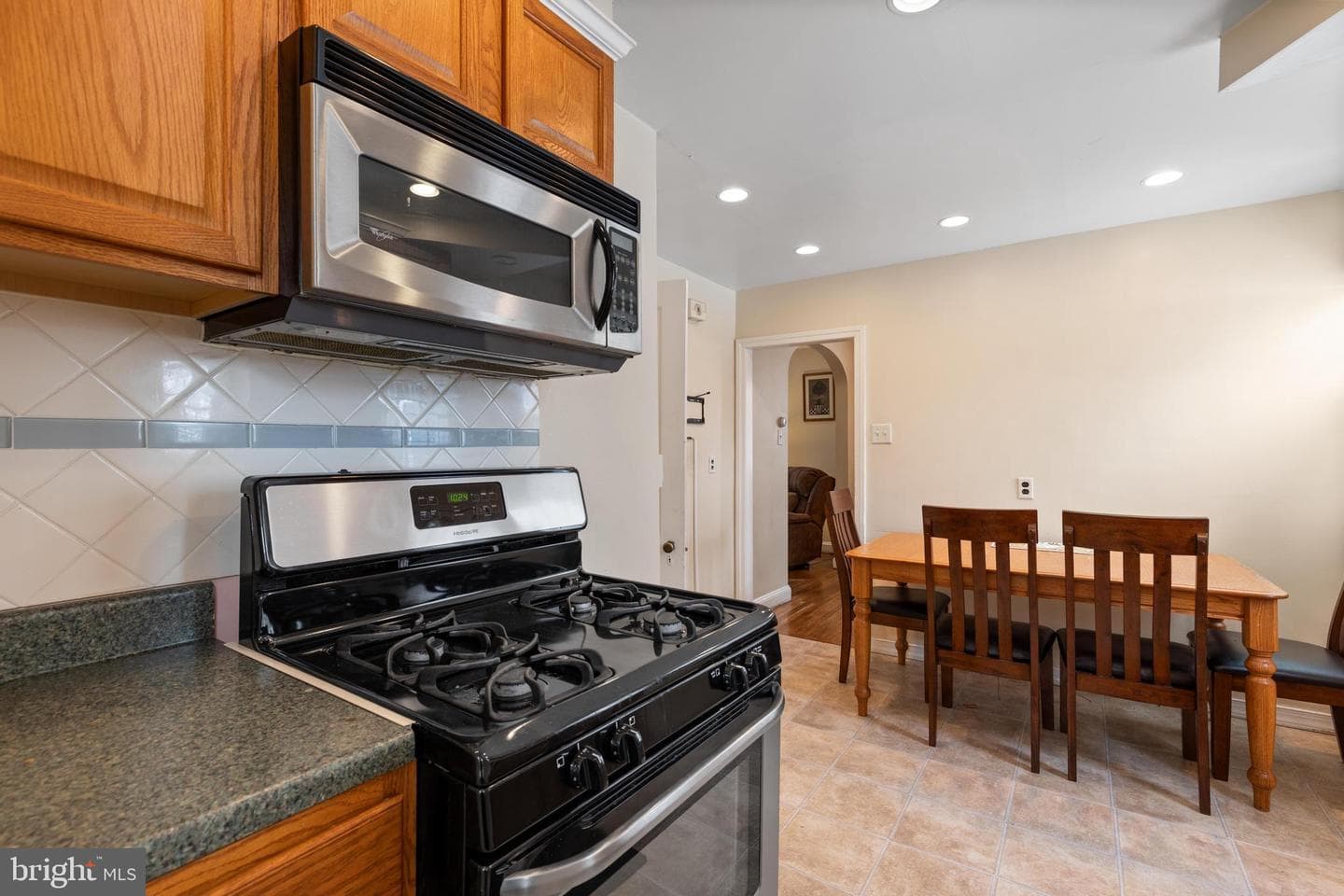 5 Highland Avenue photo 11