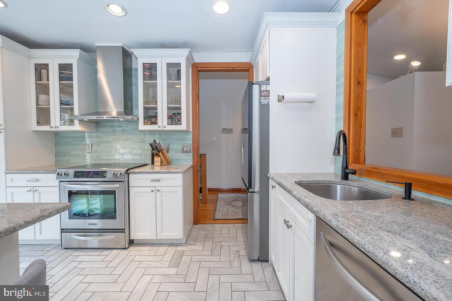 173 Gypsy Lane photo 40