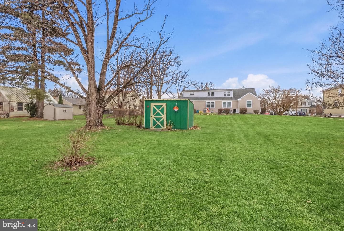 312 Royal Avenue photo 26