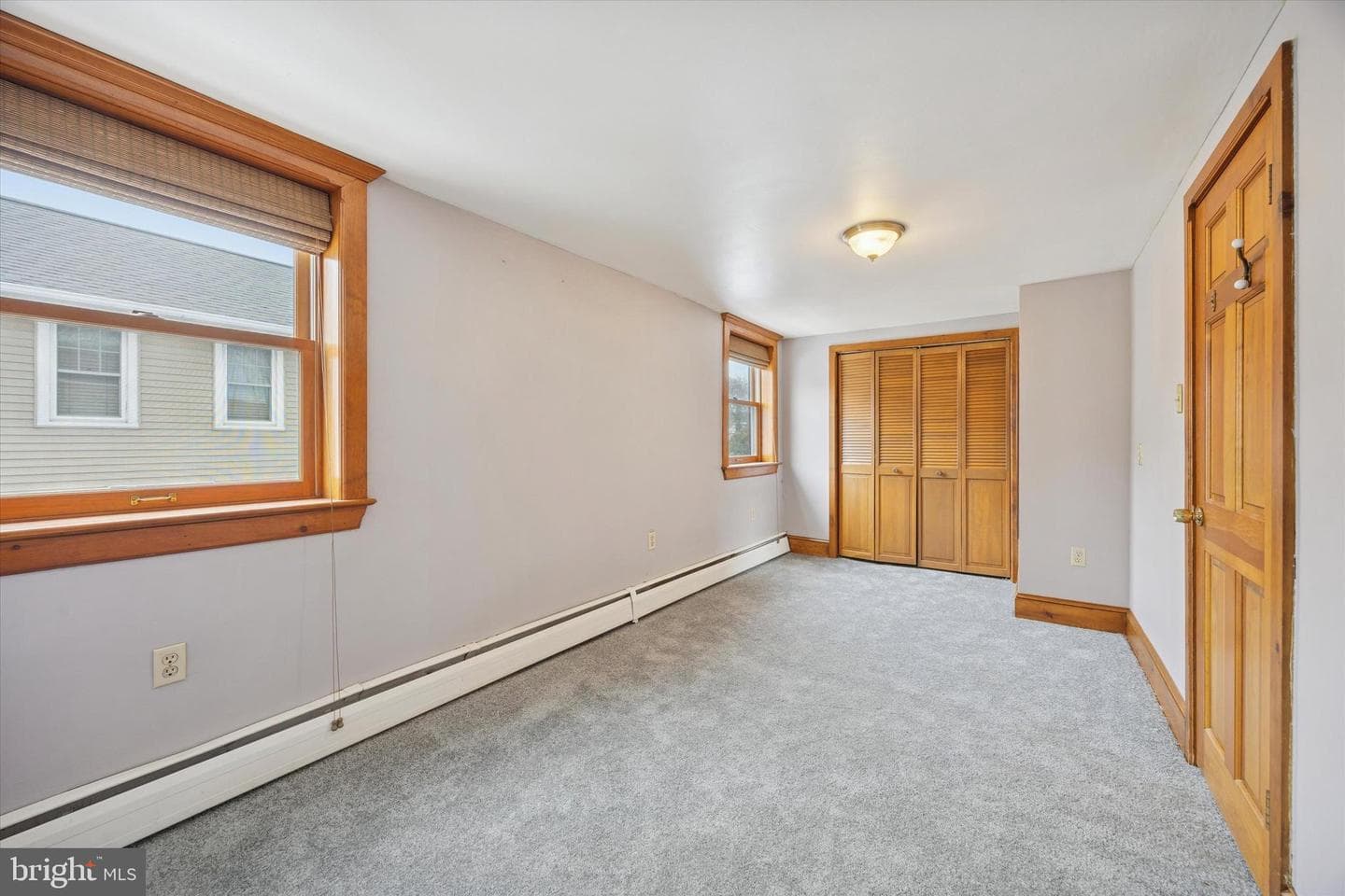 4052 Center Avenue photo 18