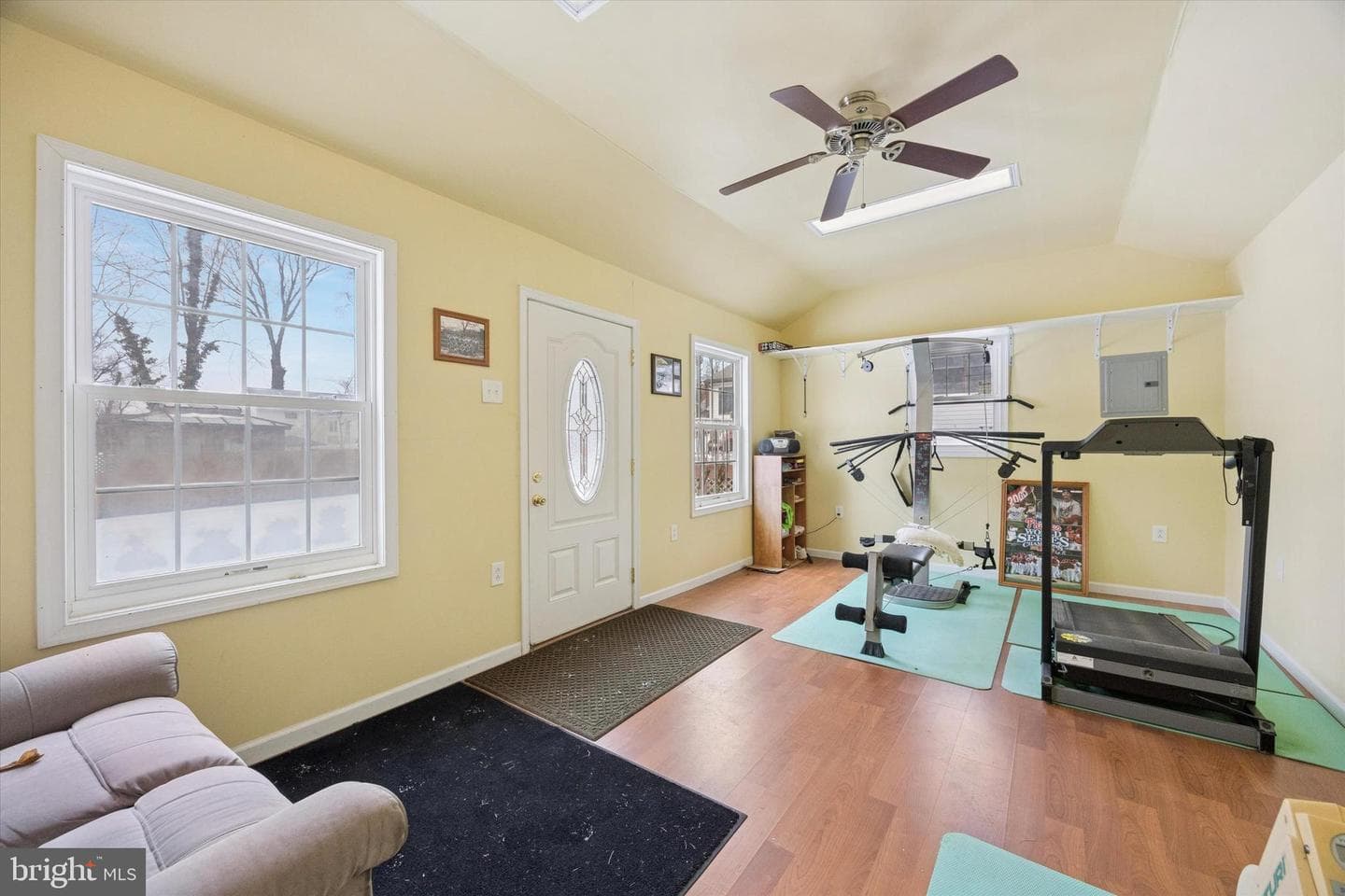 4052 Center Avenue photo 22