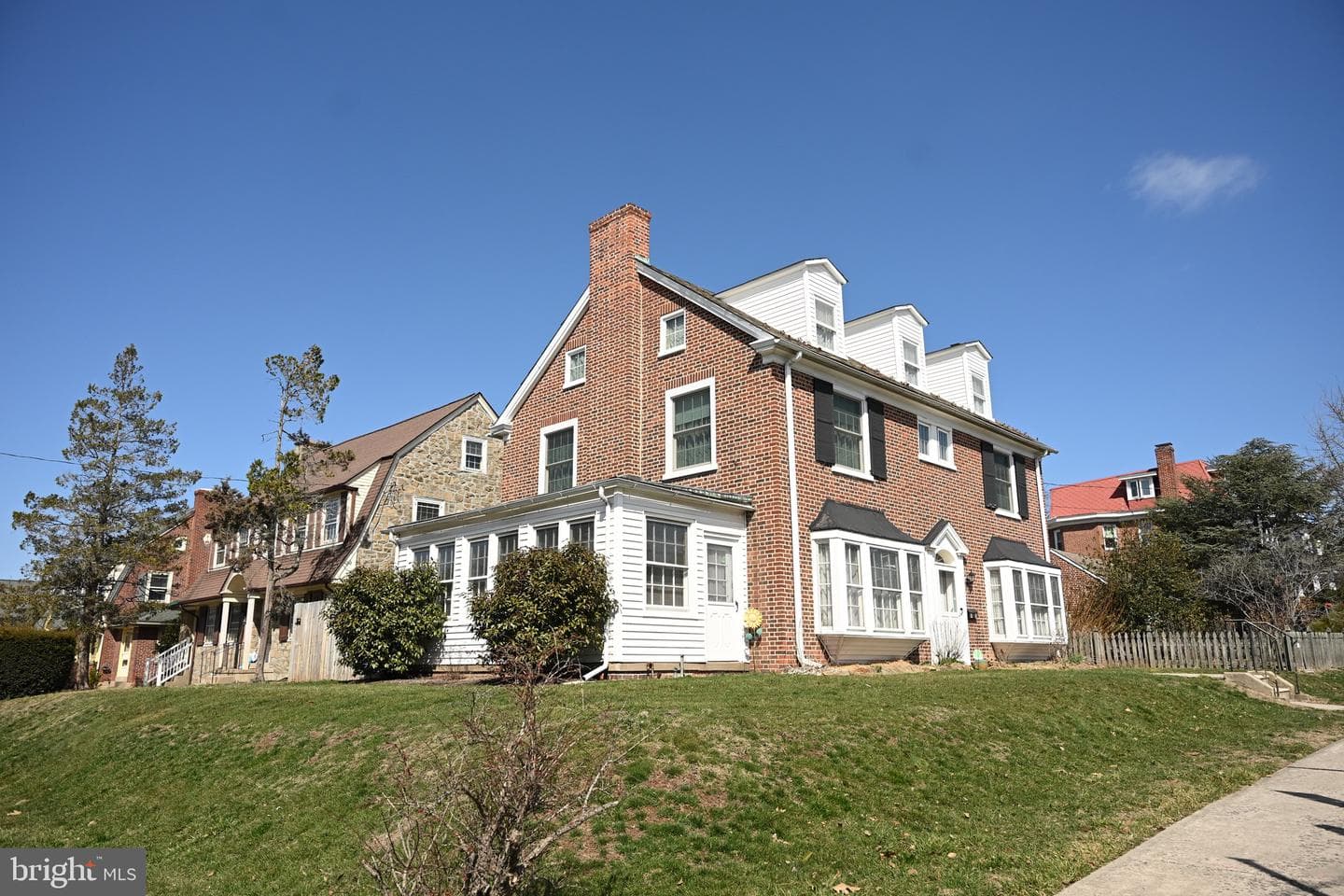1401 Pine Street photo 2