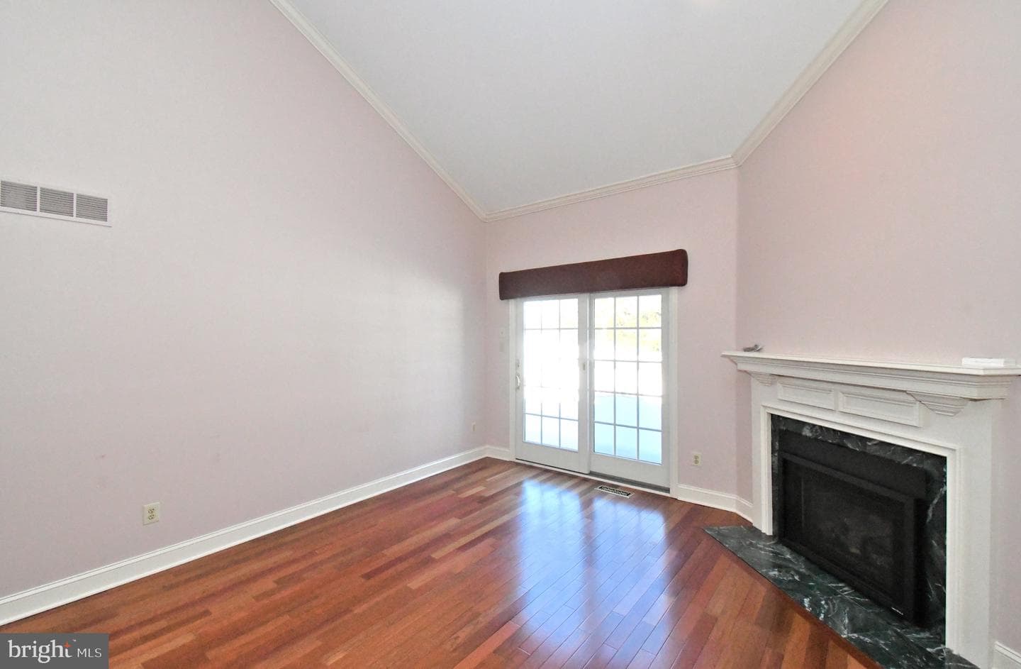 210 Pinecrest Lane photo 19