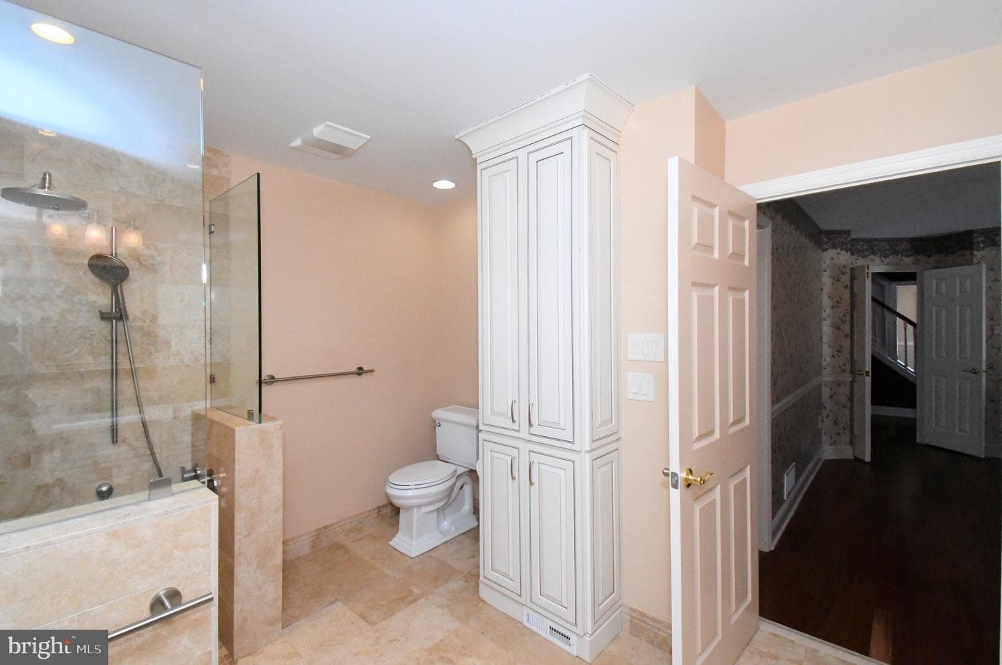 210 Pinecrest Lane photo 29
