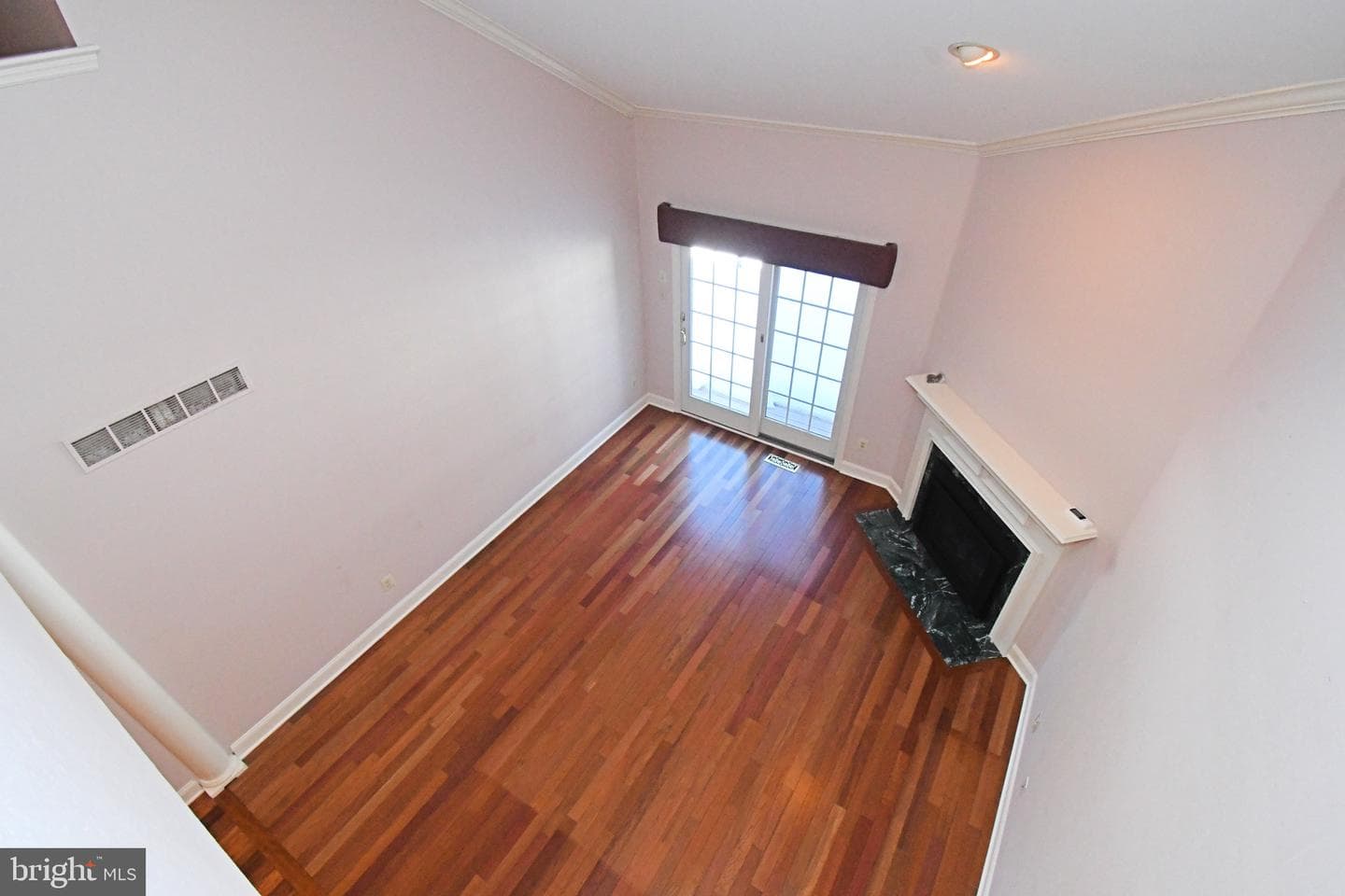 210 Pinecrest Lane photo 32