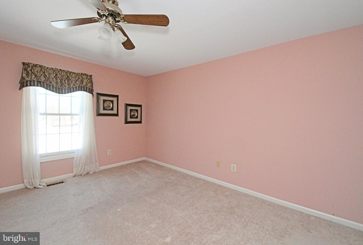 210 Pinecrest Lane photo 35