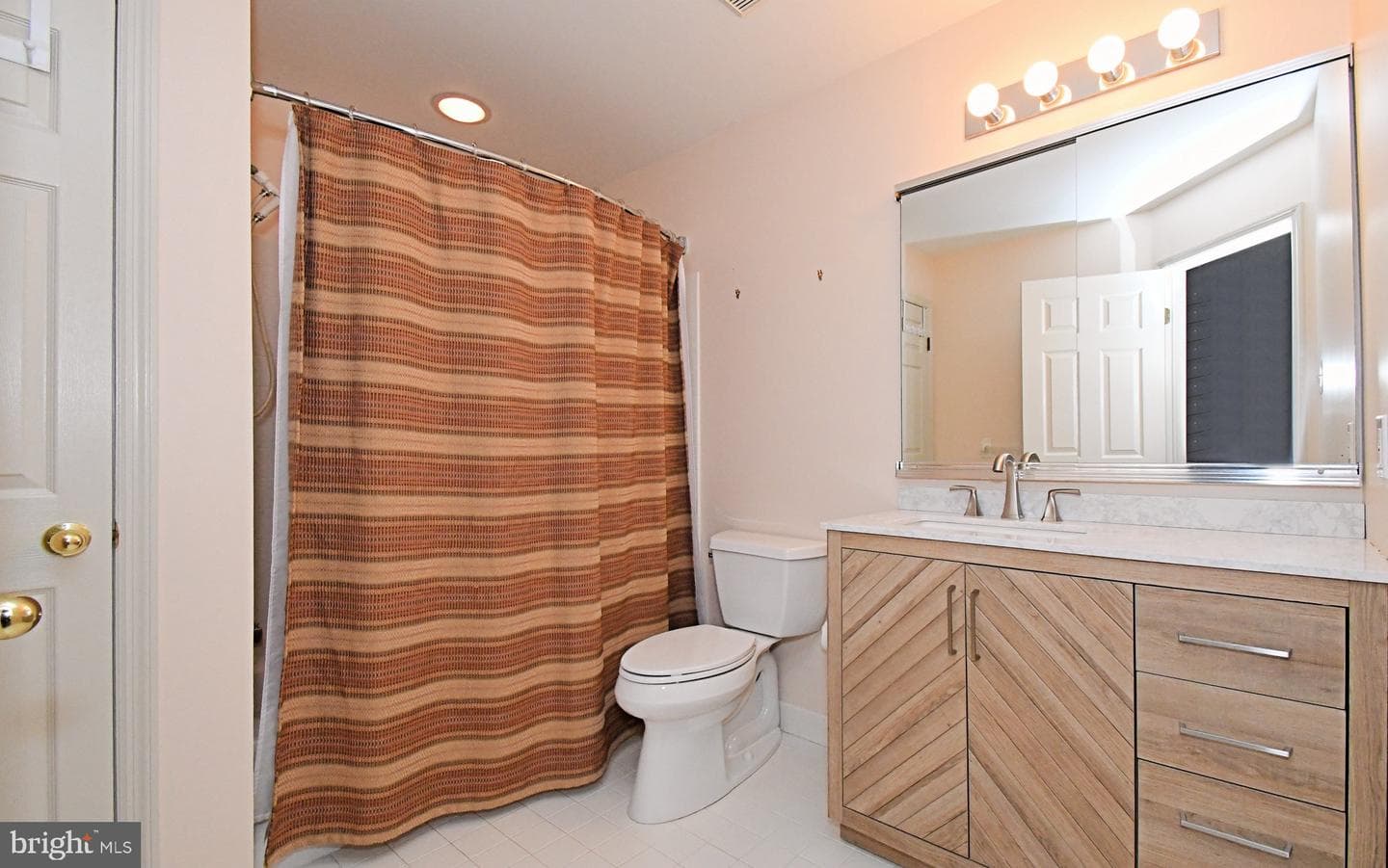 210 Pinecrest Lane photo 41