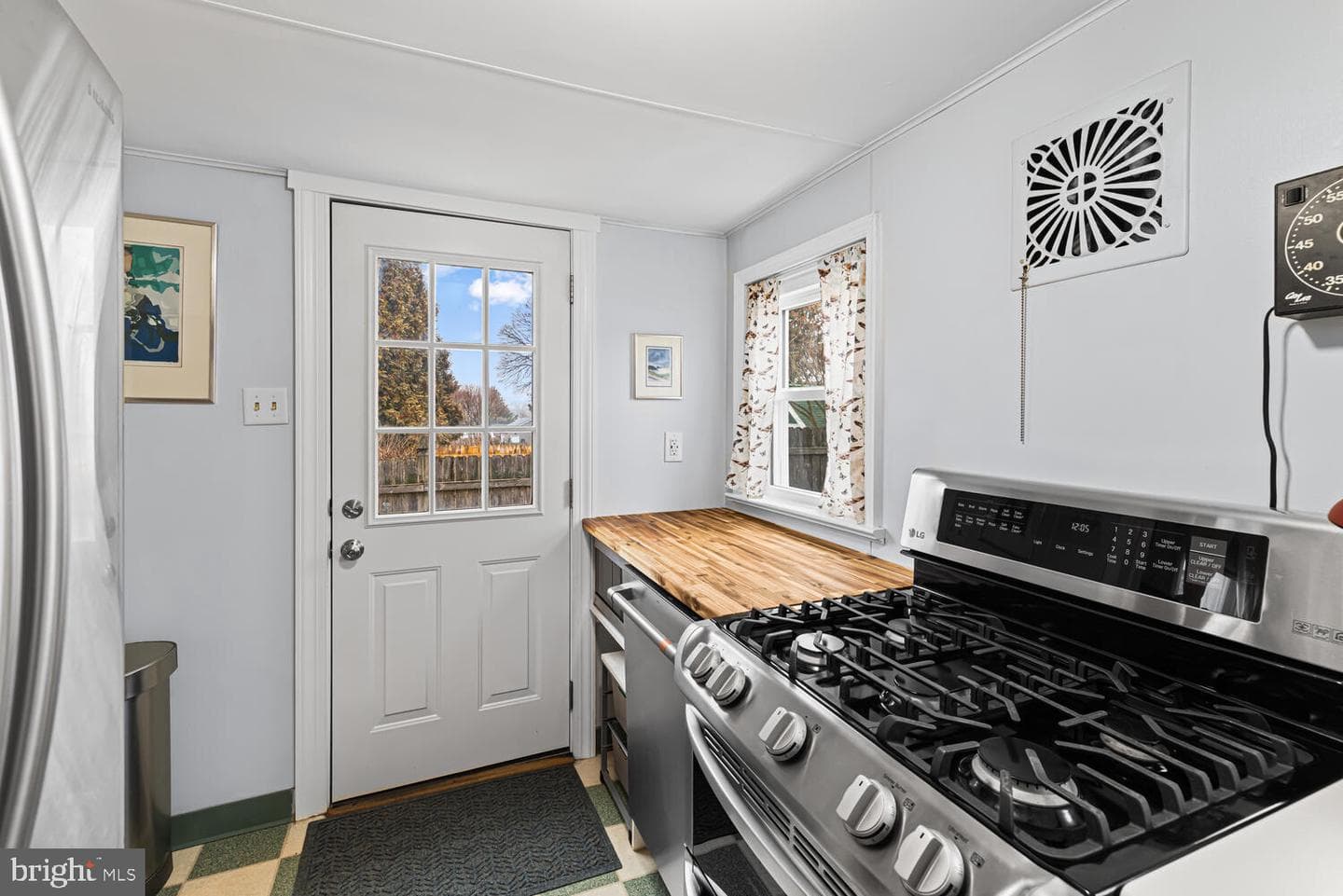 416 Cedar Street photo 13