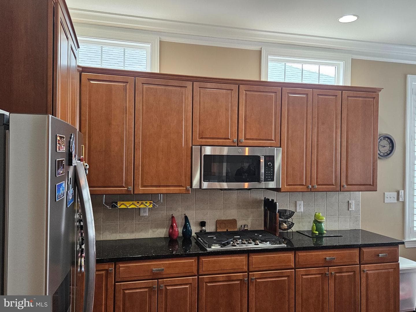 458 Peters Way photo 11