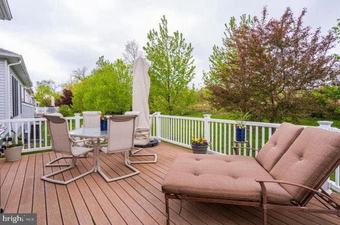 458 Peters Way photo 37