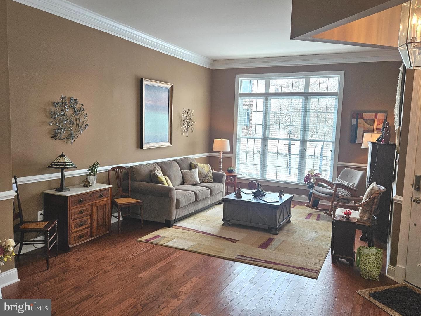 458 Peters Way photo 4