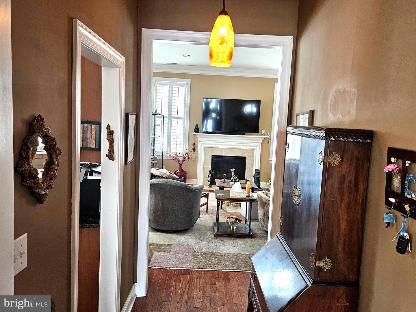458 Peters Way photo 8