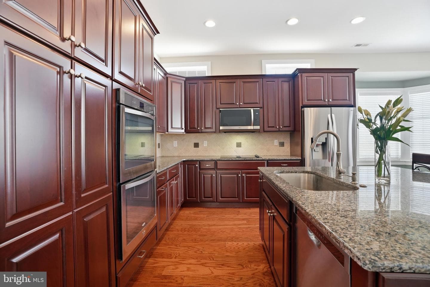 4855 Spencer Drive photo 5