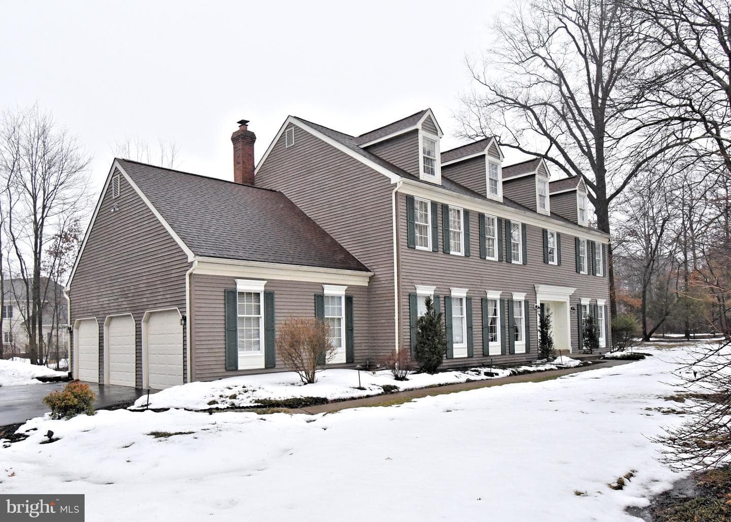 1636 Stonington Circle photo 2