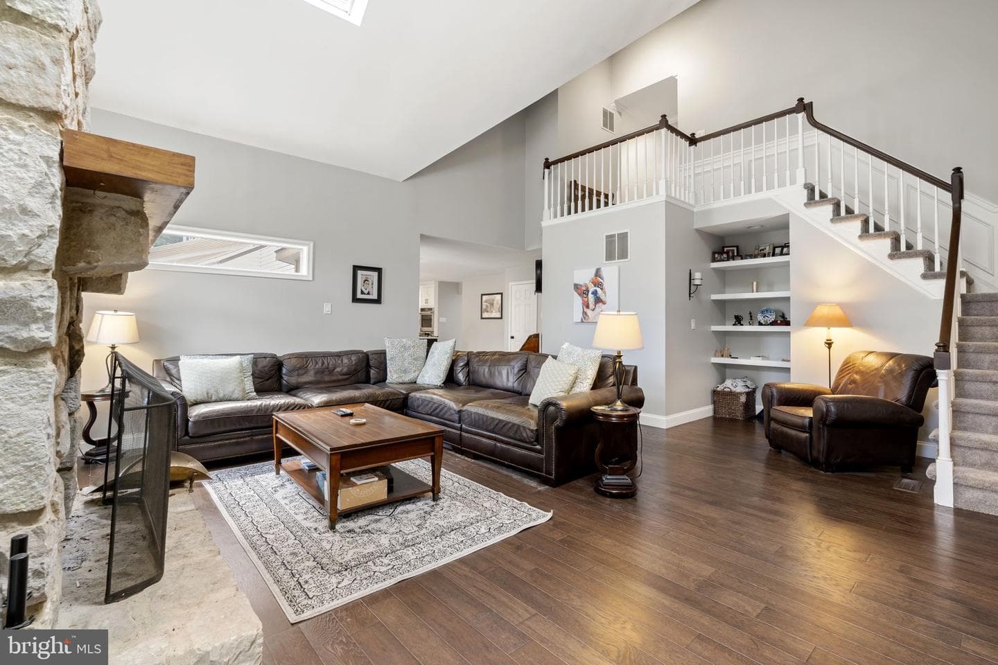 220 Richard Way photo 21