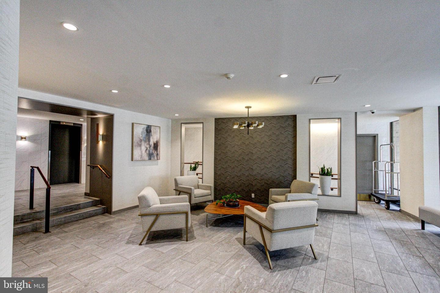 1655 Oakwood Drive #condo 403 photo 2