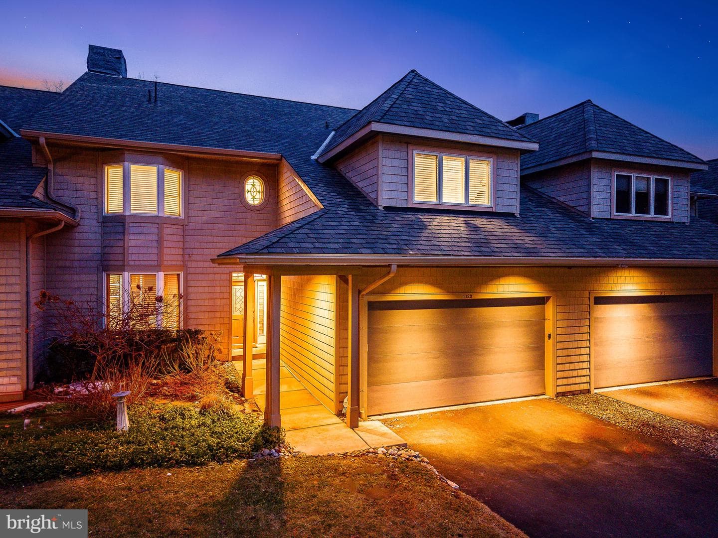 1120 Grandview Terrace